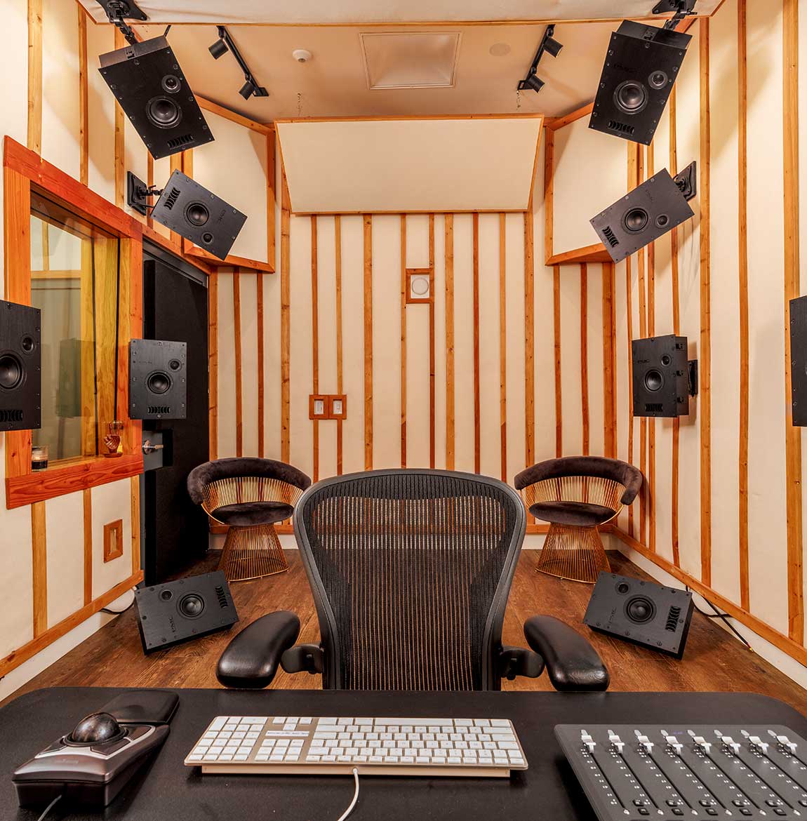 Gold-Diggers Studio 6